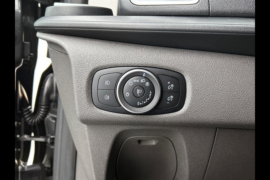 Ford Transit Custom 320 2.0 TDCI L2H1 Sport Airco ACC Bluetooth Navi Trekhaak Stoelverwarming