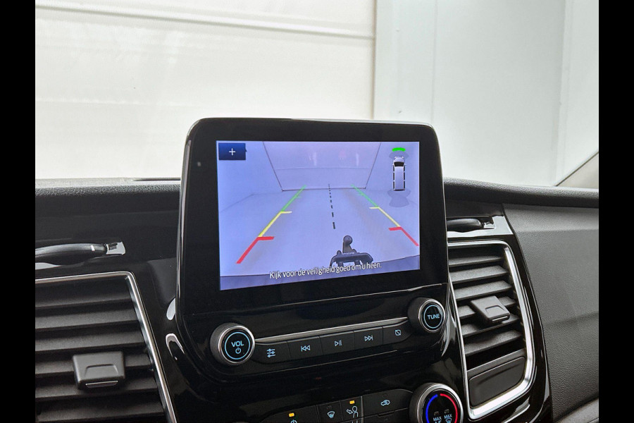 Ford Transit Custom 320 2.0 TDCI L2H1 Sport Airco ACC Bluetooth Navi Trekhaak Stoelverwarming