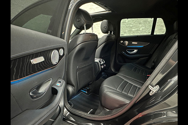 Mercedes-Benz EQC AMG Premium | SOH 99% | 360 Camera | Distronic + | Stoelventilatie | Burmester | 21" | Headup | Keyless-Go | Trekhaak | 2x Memory | Achterbankverwarming | Sfeerverlichting | Carplay | Panodak | Widescreen | 12-2019 | 69dkm! Bovag Garantie |