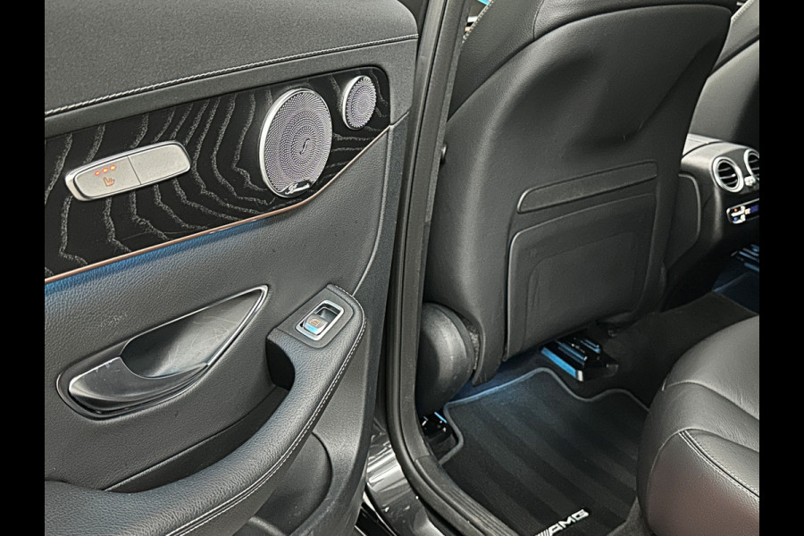 Mercedes-Benz EQC AMG Premium | SOH 99% | 360 Camera | Distronic + | Stoelventilatie | Burmester | 21" | Headup | Keyless-Go | Trekhaak | 2x Memory | Achterbankverwarming | Sfeerverlichting | Carplay | Panodak | Widescreen | 12-2019 | 69dkm! Bovag Garantie |