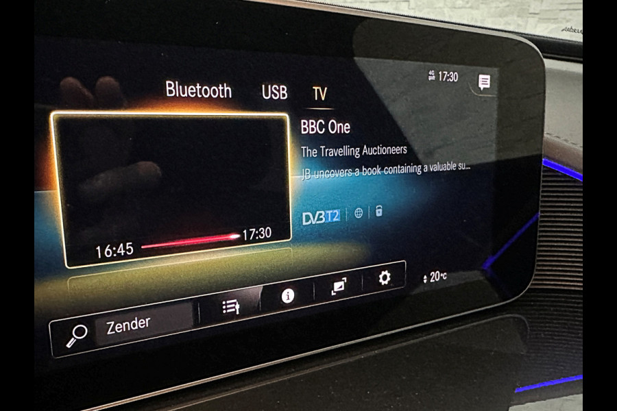 Mercedes-Benz EQC AMG Premium | SOH 99% | 360 Camera | Distronic + | Stoelventilatie | Burmester | 21" | Headup | Keyless-Go | Trekhaak | 2x Memory | Achterbankverwarming | Sfeerverlichting | Carplay | Panodak | Widescreen | 12-2019 | 69dkm! Bovag Garantie |