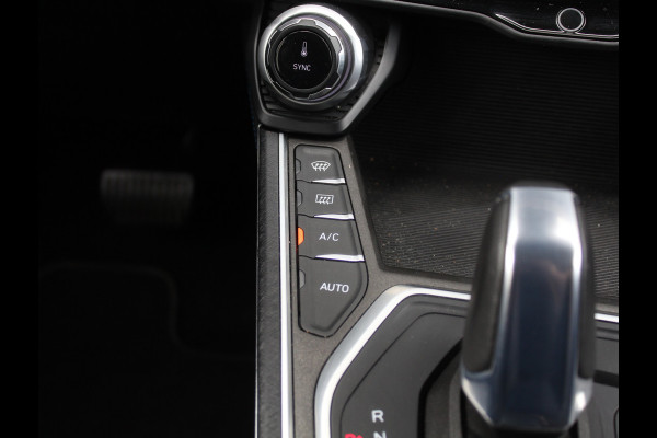 Lynk & Co 01 1.5 8X OP VOORRAAD V.A. 40.000 KM | CARPLAY | 360CAMERA | DAB | PANODAK | LED | STOELVERW | ADAPCRUISE | WIFI