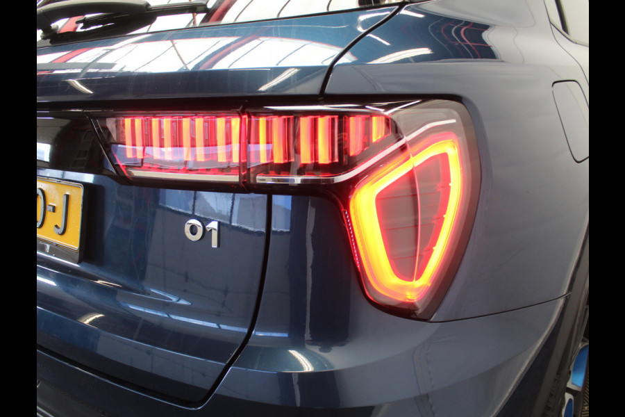 Lynk & Co 01 1.5 8X OP VOORRAAD V.A. 40.000 KM | CARPLAY | 360CAMERA | DAB | PANODAK | LED | STOELVERW | ADAPCRUISE | WIFI
