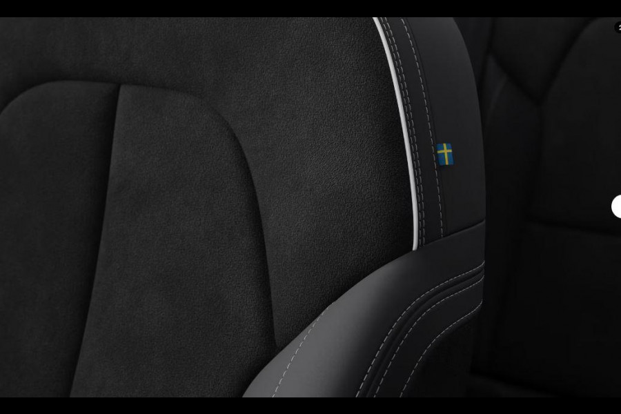 Volvo XC40 B4 211PK Automaat Plus Dark / Extra getint glas / Microtech/Nubuck / Camera achter Volvo XC40 B4 211PK Automaat Plus Dark / Extra getint glas / Microtech/Nubuck / Camera achter