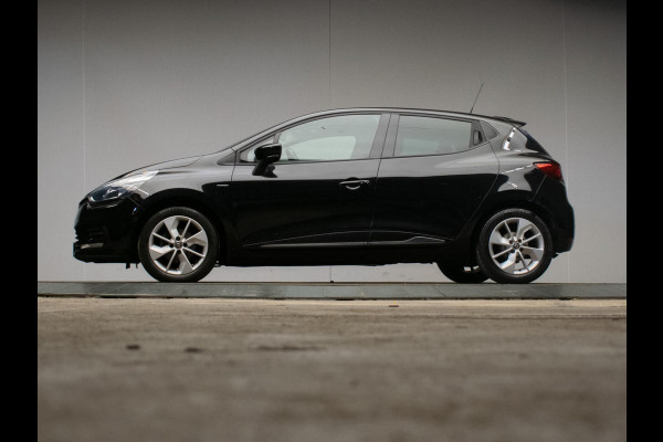 Renault Clio 0.9 TCe Sport (APPLE CARPLAY,NAVI,LED,CRUISE,CLIMATE,LM VELGEN,GETINT,SPORTSTOELEN,PDC,NIEUWE APK,NETTES TAAT)