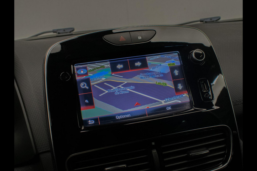 Renault Clio 0.9 TCe Sport (APPLE CARPLAY,NAVI,LED,CRUISE,CLIMATE,LM VELGEN,GETINT,SPORTSTOELEN,PDC,NIEUWE APK,NETTES TAAT)