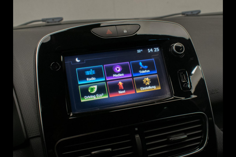Renault Clio 0.9 TCe Sport (APPLE CARPLAY,NAVI,LED,CRUISE,CLIMATE,LM VELGEN,GETINT,SPORTSTOELEN,PDC,NIEUWE APK,NETTES TAAT)