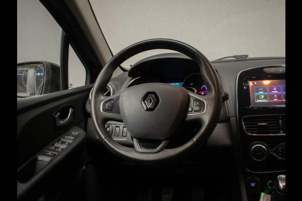 Renault Clio 0.9 TCe Sport (APPLE CARPLAY,NAVI,LED,CRUISE,CLIMATE,LM VELGEN,GETINT,SPORTSTOELEN,PDC,NIEUWE APK,NETTES TAAT)