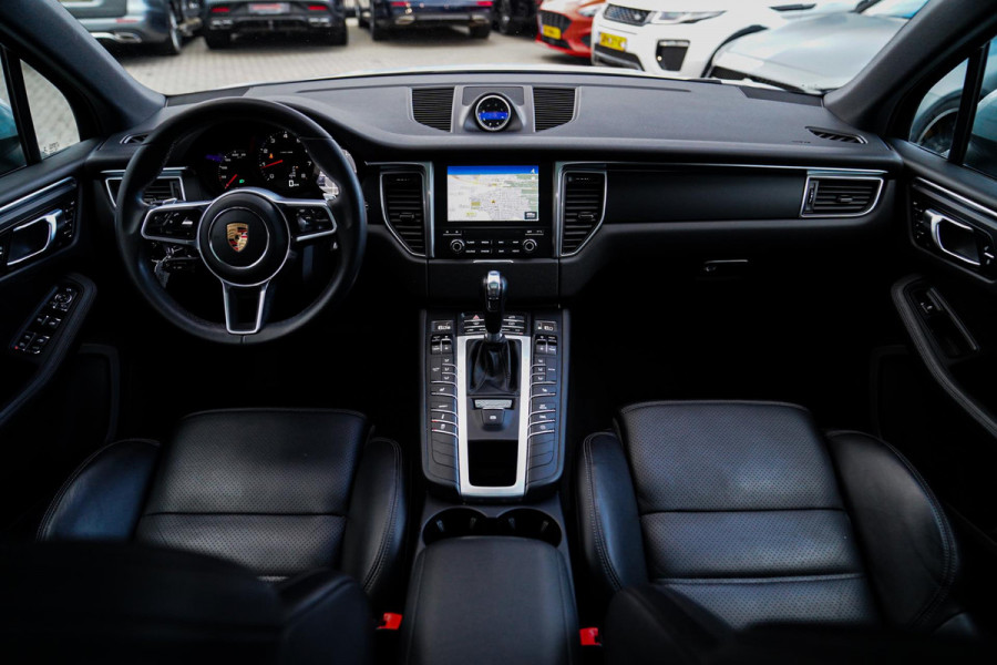 Porsche Macan 2.0 | Panorama | Facelift | LED | 21 inch | 100% Onderhouden | Luxe Leder | Bluetooth Audio | NAP | Stoelverwarming