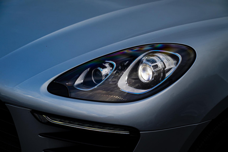 Porsche Macan 2.0 | Panorama | Facelift | LED | 21 inch | 100% Onderhouden | Luxe Leder | Bluetooth Audio | NAP | Stoelverwarming