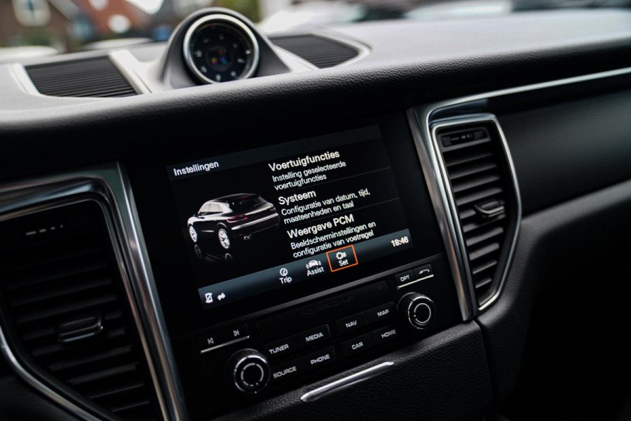 Porsche Macan 2.0 | Panorama | Facelift | LED | 21 inch | 100% Onderhouden | Luxe Leder | Bluetooth Audio | NAP | Stoelverwarming