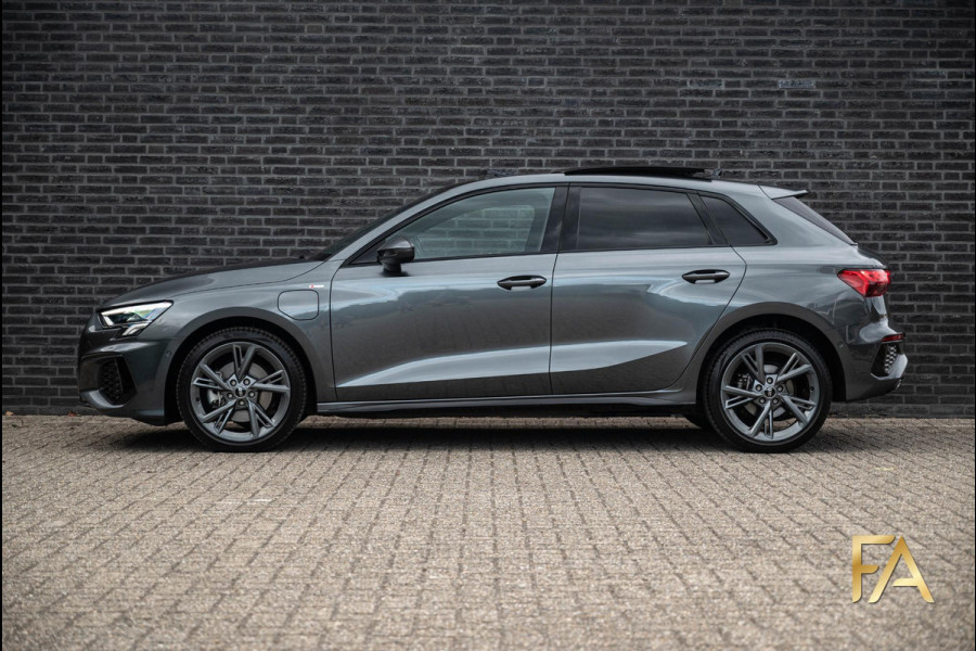 Audi A3 Sportback 40 TFSI e S Line PANO|RSseats|Ambianceverlichting|18Inch|MatrixLED