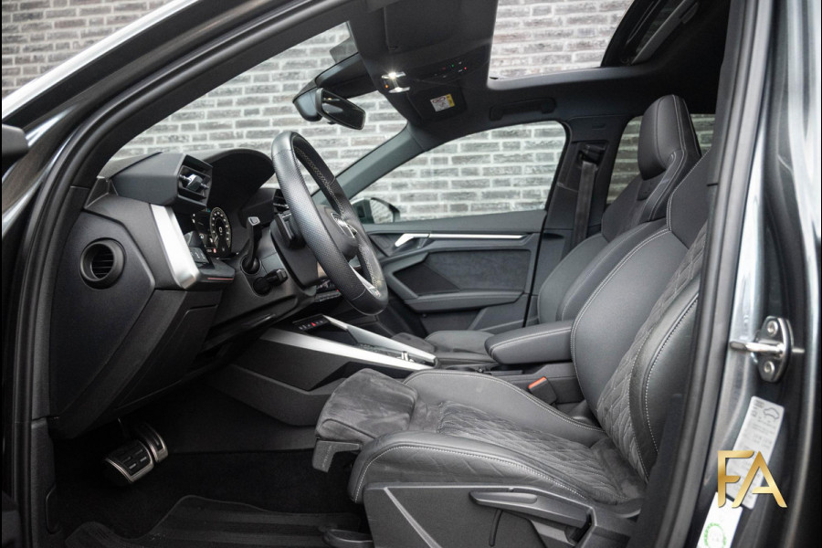 Audi A3 Sportback 40 TFSI e S Line PANO|RSseats|Ambianceverlichting|18Inch|MatrixLED