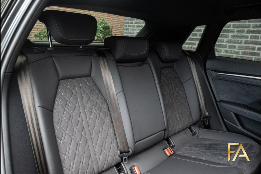 Audi A3 Sportback 40 TFSI e S Line PANO|RSseats|Ambianceverlichting|18Inch|MatrixLED