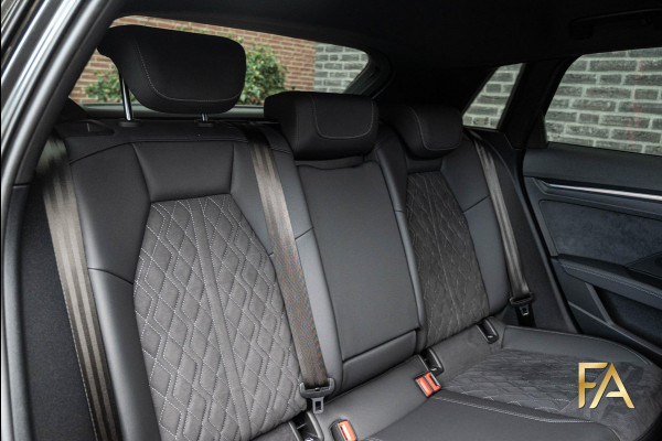 Audi A3 Sportback 40 TFSI e S Line PANO|RSseats|Ambianceverlichting|18Inch|MatrixLED