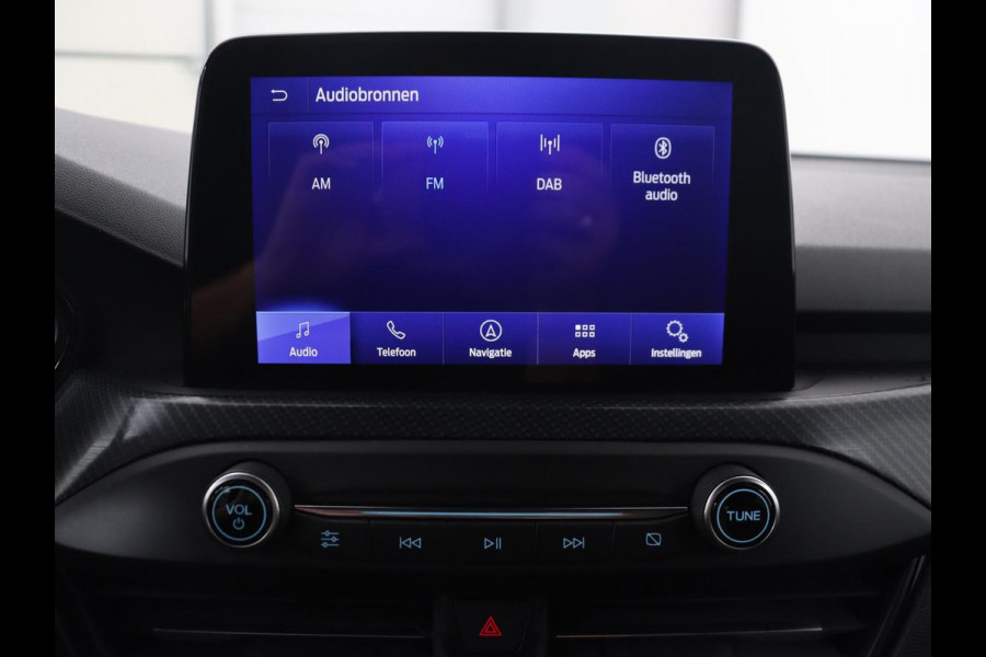 Ford Focus 1.5 EcoBoost ST Line | Stoelverwarming | Half leder | Camera | B&O Sound | Carplay | Park Assist | Navigatie | Dodehoek detectie | Cruise control | Navigatie