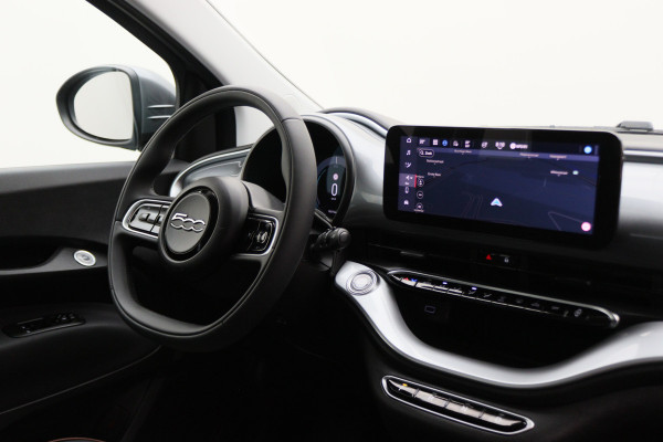 Fiat 500 Icon 42 kWh Virtual Cockpit, Camera, Rijstrooksensor, Cruise, Apple Carplay, DAB, 16''