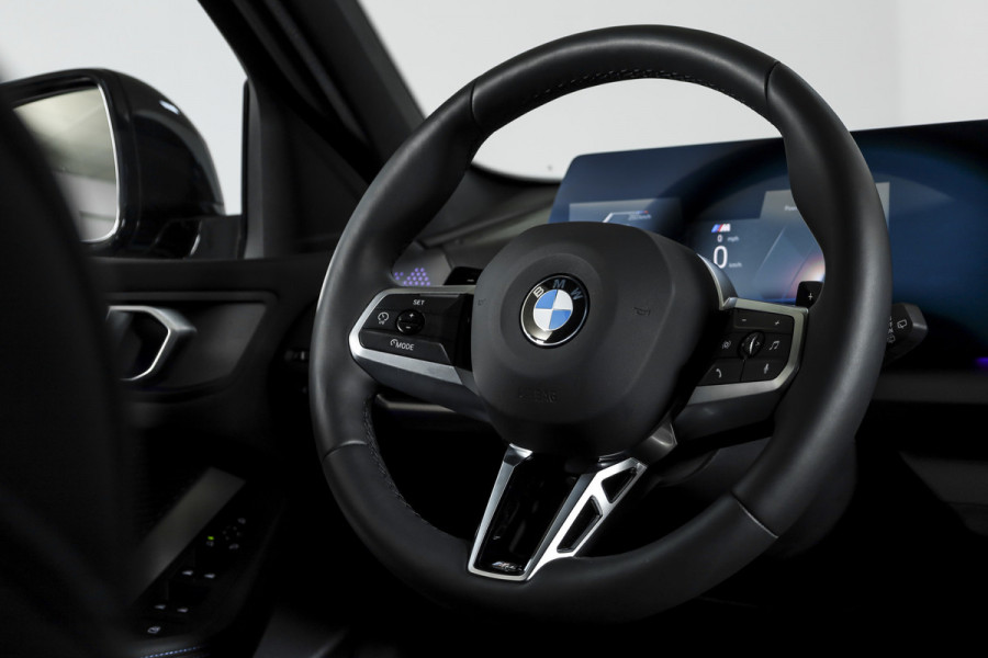 BMW 1-serie 120 M Sport - Automaat | Dig. Cockpit | Adapt. Cruise | Harman/Kardon | Stoelverw. | PDC | Camera | NAV + App. Connect | ECC | DAB | LM 18" | 9351