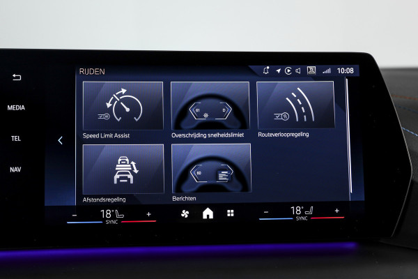 BMW 1-serie 120 M Sport - Automaat | Dig. Cockpit | Adapt. Cruise | Harman/Kardon | Stoelverw. | PDC | Camera | NAV + App. Connect | ECC | DAB | LM 18" | 9351
