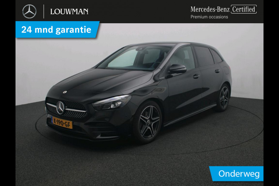 Mercedes-Benz B-Klasse 160 AMG Handgeschakeld AMG Line | Night Pakket | Spiegel Pakket | Easy-Pack Achterklep | Achteruitrijcamera. Inclusief 24 maanden Mercedes-Benz Certified garantie voor Europa.