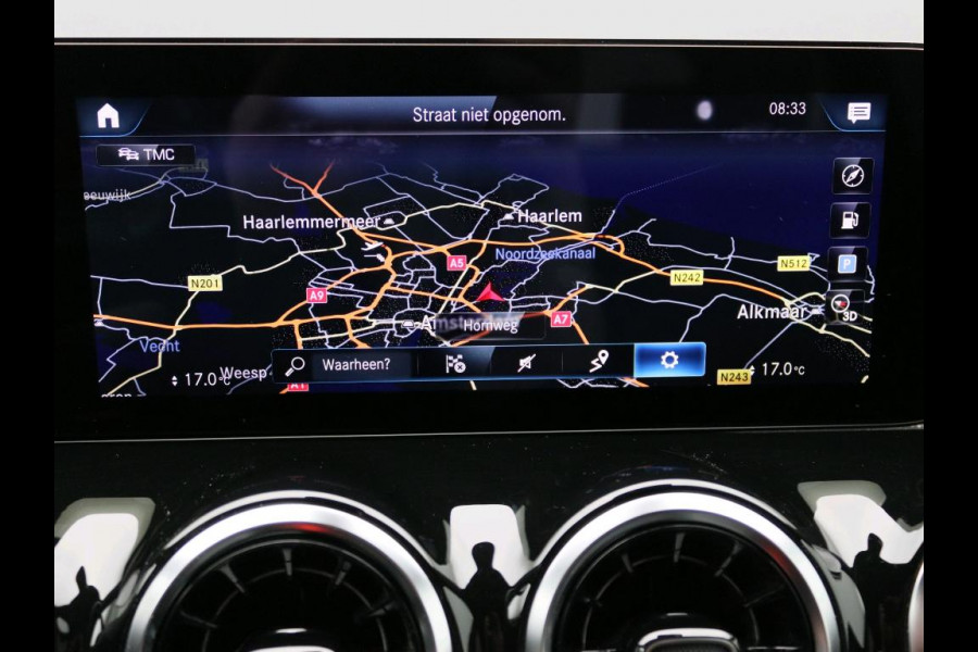 Mercedes-Benz B-Klasse 160 AMG Handgeschakeld AMG Line | Night Pakket | Spiegel Pakket | Easy-Pack Achterklep | Achteruitrijcamera. Inclusief 24 maanden Mercedes-Benz Certified garantie voor Europa.