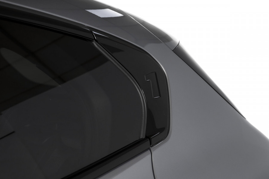 BMW 1-serie 120 M Sport - Automaat | Innovation Pack | Premium Pack | S/K-Panodak | Dig. Cockpit | Adapt. Cruise | Stoel+-Stuurverw. | 360 Camera | NAV + App. Connect | Harman\Kardon | Head-Up | LM 19" | Afn. trekhaak | 1481
