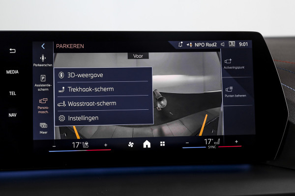 BMW 1-serie 120 M Sport - Automaat | Innovation Pack | Premium Pack | S/K-Panodak | Dig. Cockpit | Adapt. Cruise | Stoel+-Stuurverw. | 360 Camera | NAV + App. Connect | Harman\Kardon | Head-Up | LM 19" | Afn. trekhaak | 1481