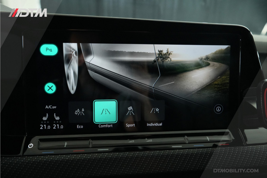 Volkswagen Golf 1.5 eTSI R-Line | VOL! | H/K | HuD | Pano