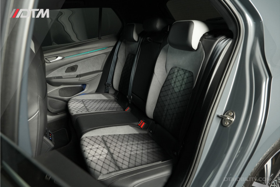Volkswagen Golf 1.5 eTSI R-Line | VOL! | H/K | HuD | Pano