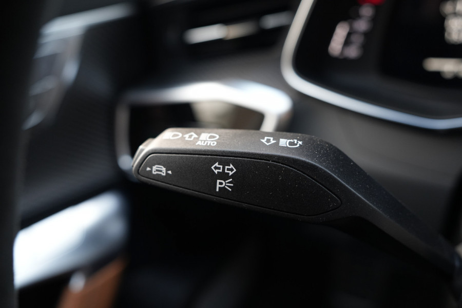 Audi RS6 Avant 4.0 TFSI | B&O 3D | Akrapovic | 4WS | VOL |