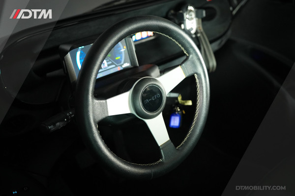 MICRO Microlino Competizione 10.5 kWh L7 90 Km/h Autorijbewijs