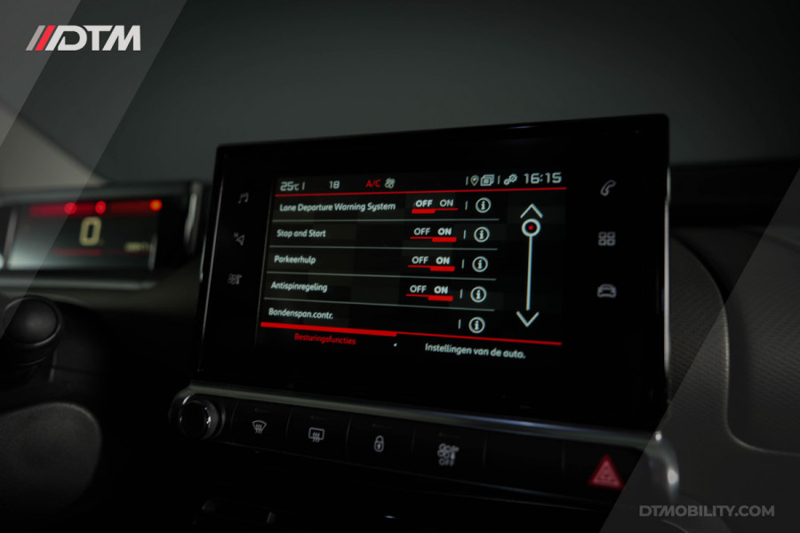 Citroën C4 Cactus 1.2 PureTech Shine | Riem reeds vervangen | 2 jaar Garantie | Carplay | Groot scherm