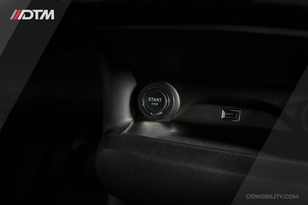 Citroën C4 Cactus 1.2 PureTech Shine | Riem reeds vervangen | 2 jaar Garantie | Carplay | Groot scherm