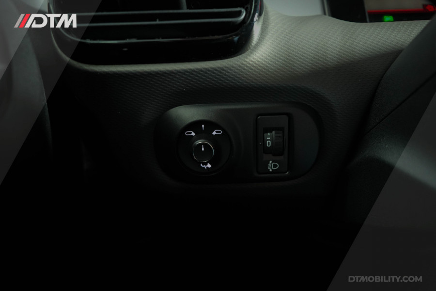 Citroën C4 Cactus 1.2 PureTech Shine | Riem reeds vervangen | 2 jaar Garantie | Carplay | Groot scherm
