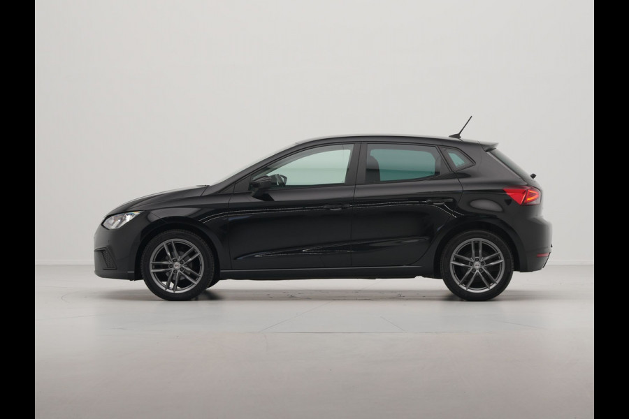 Seat Ibiza 1.0 TSI 95pk Style Business Intense Clima Navigatie Privacyglas Carplay Camera 17" velgen 321