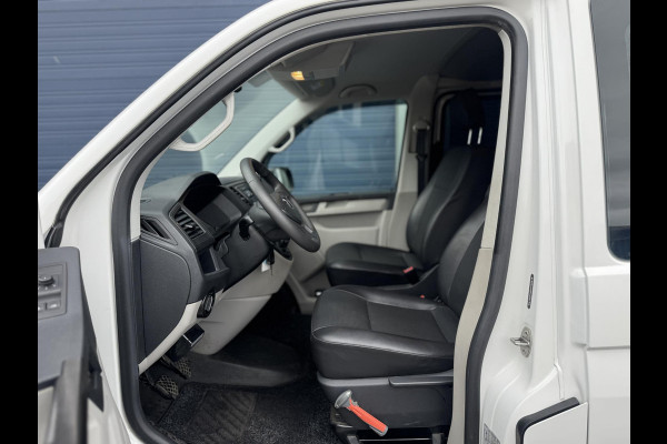 Volkswagen Transporter 2.0 TDI L2H1 Trendline DUBBEL CABINE / AIRCO / LEER / VERLAAGD / SPOILERS
