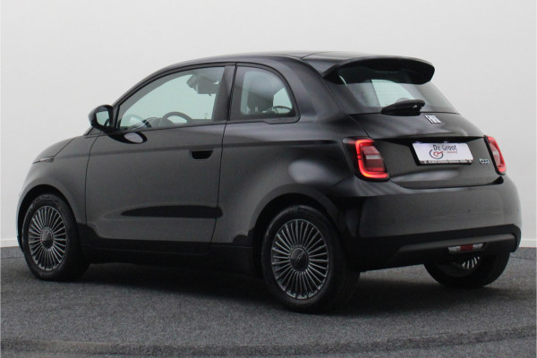 Fiat 500 Icon 42 kWh Virtual Cockpit, Apple Carplay, Cruise, Lane Assist, DAB, 16"