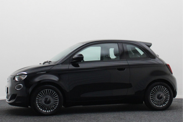 Fiat 500 Icon 42 kWh Virtual Cockpit, Apple Carplay, Cruise, Lane Assist, DAB, 16"