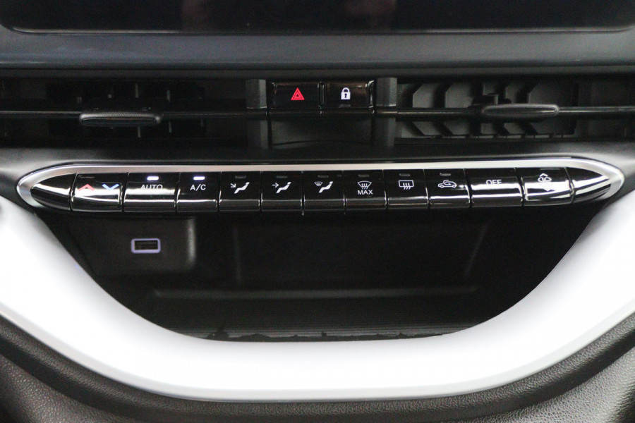 Fiat 500 Icon 42 kWh Virtual Cockpit, Apple Carplay, Cruise, Lane Assist, DAB, 16"