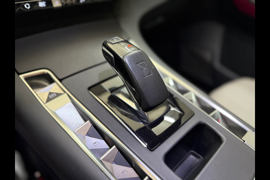 DS 7 Crossback E-Tense 4x4 So Chic | Leder | Pano | massagestoelen | Alle opties !! | NL auto