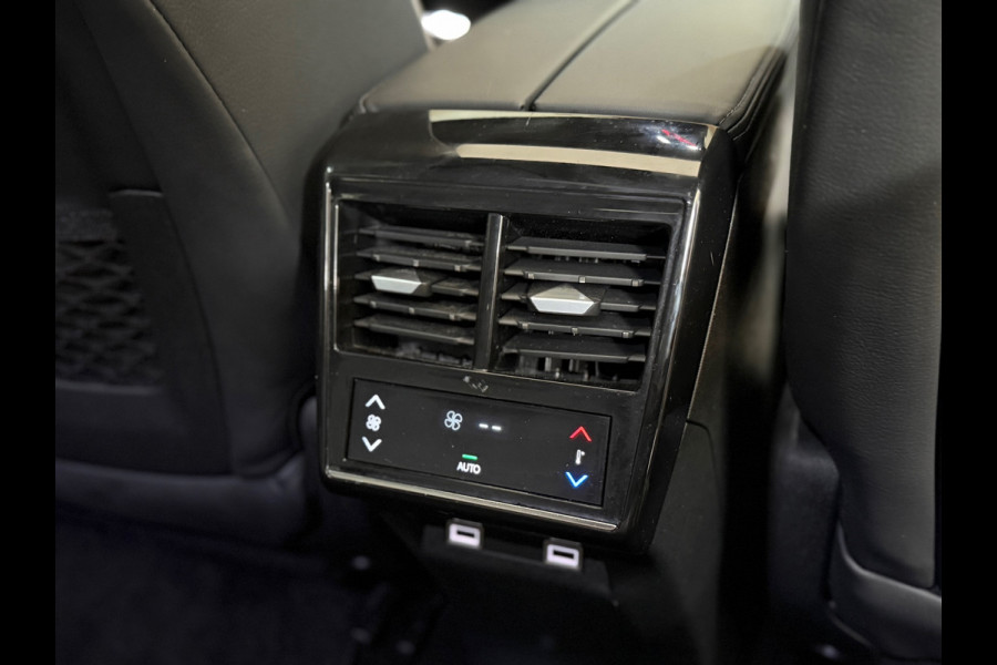 DS 7 Crossback E-Tense 4x4 So Chic | Leder | Pano | massagestoelen | Alle opties !! | NL auto