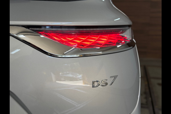 DS 7 Crossback E-Tense 4x4 So Chic | Leder | Pano | massagestoelen | Alle opties !! | NL auto