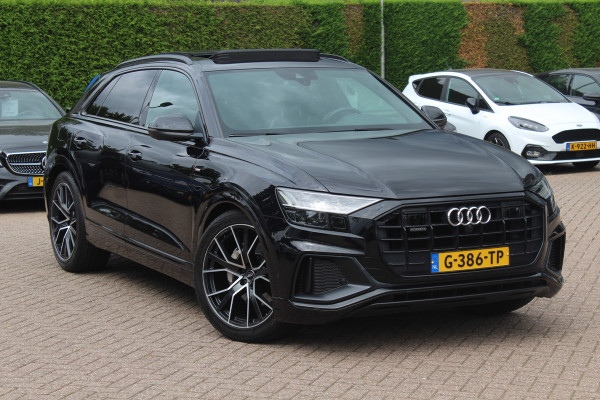 Audi Q8 50 TDI quattro Pro Line S / Trekhaak / Panoramadak / 360Camera / 22'' / Luchtvering / B&O / Softclose / Sfeerverlichting / Dodehoek / Stoelverwarming / DAB / ACC