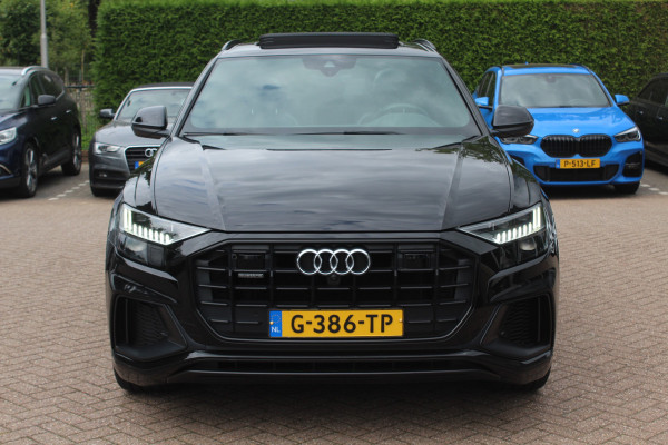 Audi Q8 50 TDI quattro Pro Line S / Trekhaak / Panoramadak / 360Camera / 22'' / Luchtvering / B&O / Softclose / Sfeerverlichting / Dodehoek / Stoelverwarming / DAB / ACC