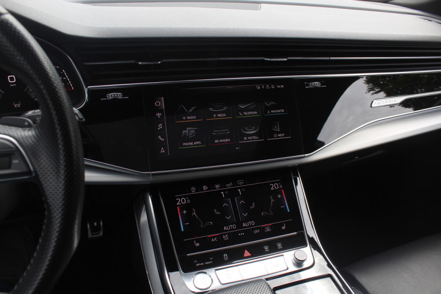 Audi Q8 50 TDI quattro Pro Line S / Trekhaak / Panoramadak / 360Camera / 22'' / Luchtvering / B&O / Softclose / Sfeerverlichting / Dodehoek / Stoelverwarming / DAB / ACC