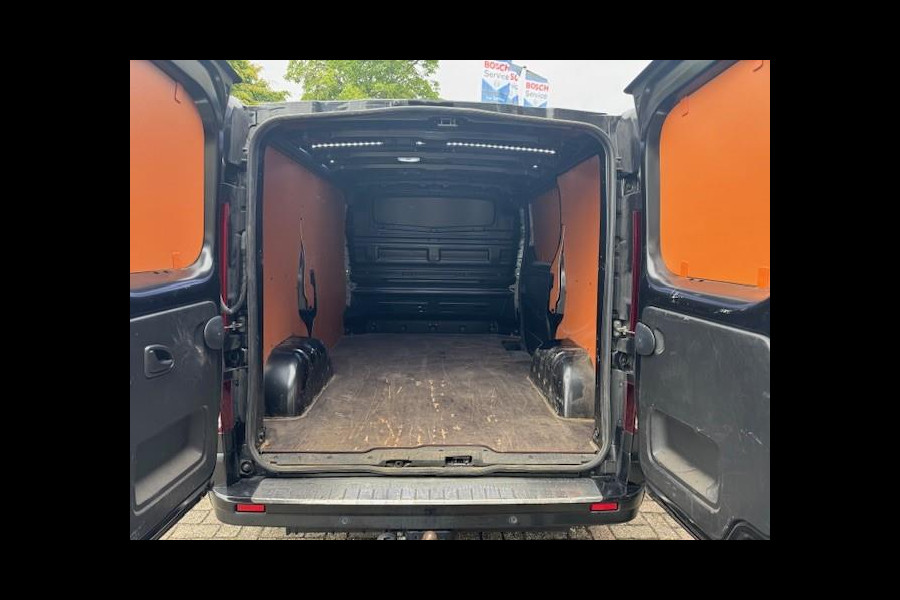 Renault Trafic 2.0 dCi 130 T29 L1H1 Luxe / Navi / Side Bars / Betimmering laadruimte