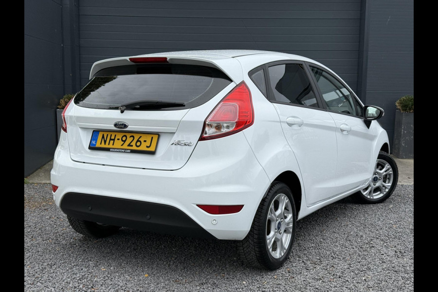 Ford Fiesta 1.0 Style Ultimate 2e Eigenaar,Navi,Airco,Cruise,80pk,5 Deurs,Lm velgen,N.A.P,Pdc V+A,Apk tot 05-2026