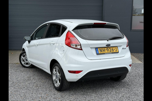 Ford Fiesta 1.0 Style Ultimate 2e Eigenaar,Navi,Airco,Cruise,80pk,5 Deurs,Lm velgen,N.A.P,Pdc V+A,Apk tot 05-2026