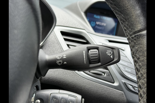 Ford Fiesta 1.0 Style Ultimate 2e Eigenaar,Navi,Airco,Cruise,80pk,5 Deurs,Lm velgen,N.A.P,Pdc V+A,Apk tot 05-2026