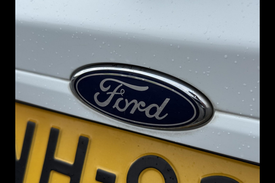 Ford Fiesta 1.0 Style Ultimate 2e Eigenaar,Navi,Airco,Cruise,80pk,5 Deurs,Lm velgen,N.A.P,Pdc V+A,Apk tot 05-2026